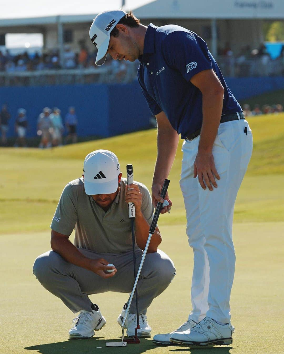 パトリック・キャントレーのインスタグラム：「Fun week @zurich_classic w/ @xanderschauffele ! Time to head home and prep for @wellsfargogolf」