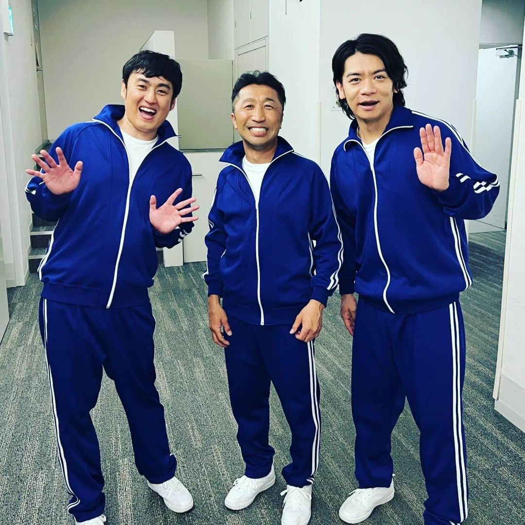 内藤大助さんのインスタグラム写真 - (内藤大助Instagram)「先日テレビの収録 久しぶりに山本博くんと会ったよ～(^^) そしてもう一人 野田クリスタルさん 二人とも優しいね✨️  #山本博 #野田クリスタル」4月24日 10時11分 - naito__daisuke