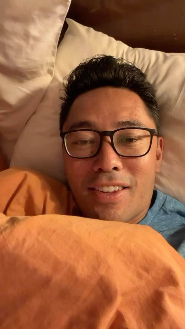 のインスタグラム：「Dos stories pro feed! Vídeo de agora 22:35 aqui no friozinho de Campos do Jordão no @suryapanhotel  Tão lindos 🥹❤️ . #dogs #doglovers #dogfriendlytravel #love #lovedogs #trip #camposdojordao #petfriendly #petfriendlyhotel #suryapanhotel」