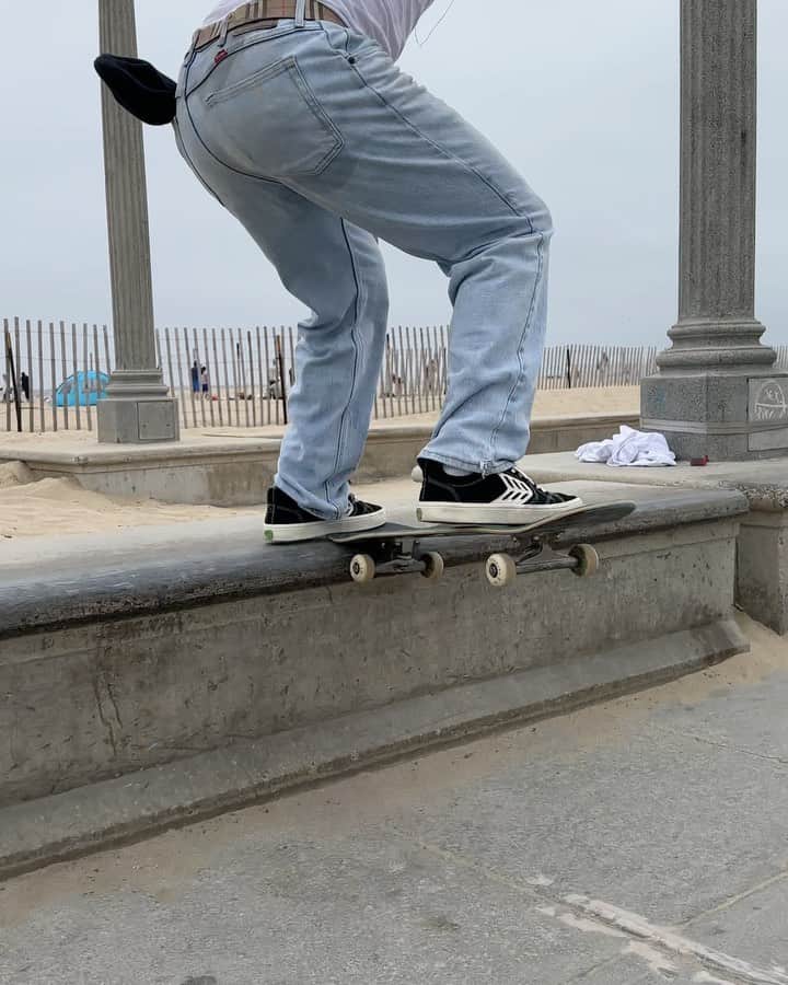ルアン・オリベイラのインスタグラム：「Santa monica Cruise 🌴   🎥 @amrit」