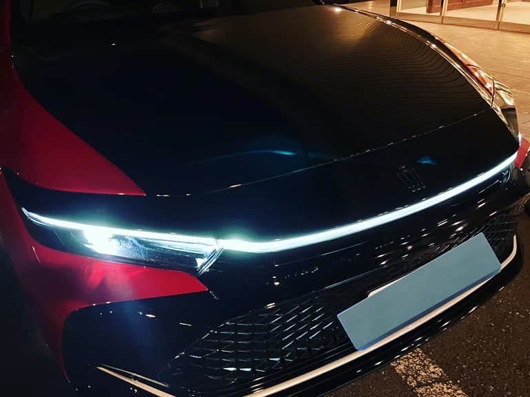 のインスタグラム：「gets insane gas mileage. over 1,000km/full tank」