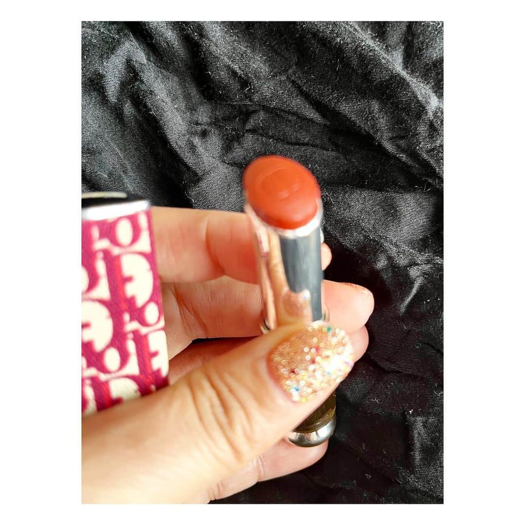 阿部洋子さんのインスタグラム写真 - (阿部洋子Instagram)「💄✨  #new  #lipstick   限定に弱い😂  #dior #diormakeup  #dioraddict #limited #730  #cosmetics」4月24日 11時52分 - hirocoring
