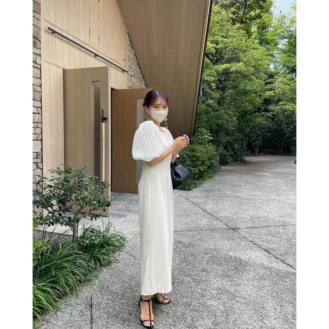 PATRA magazineさんのインスタグラム写真 - (PATRA magazineInstagram)「【春夏に着たくなる！白ワンピース特集🤍🦢】  春夏に絶対おすすめなのが”白ワンピース”🤍  海やお花畑にとっても映えるのがポイント！  デートコーデにもぴったりだから、 ぜひみんなもチェックしてみてね🌷  ＼ thank you 🦢 ／ @___reimm.74 / @___ponmk2___ @megu.03_03 / @emmay0405 @__kmiii / @fuchan_2003 @milxlx  今みんなの中で流行っている事やアイテムがあれば @patra__jp をタグ付けしてぜひ教えてね🔔  皆さんのすてきな投稿をぜひ紹介させてください！ . . #白ワンピース #白ワンピースコーデ #ワンピースコーデ #春服コーデ #春コーデ」4月24日 12時00分 - patra__jp