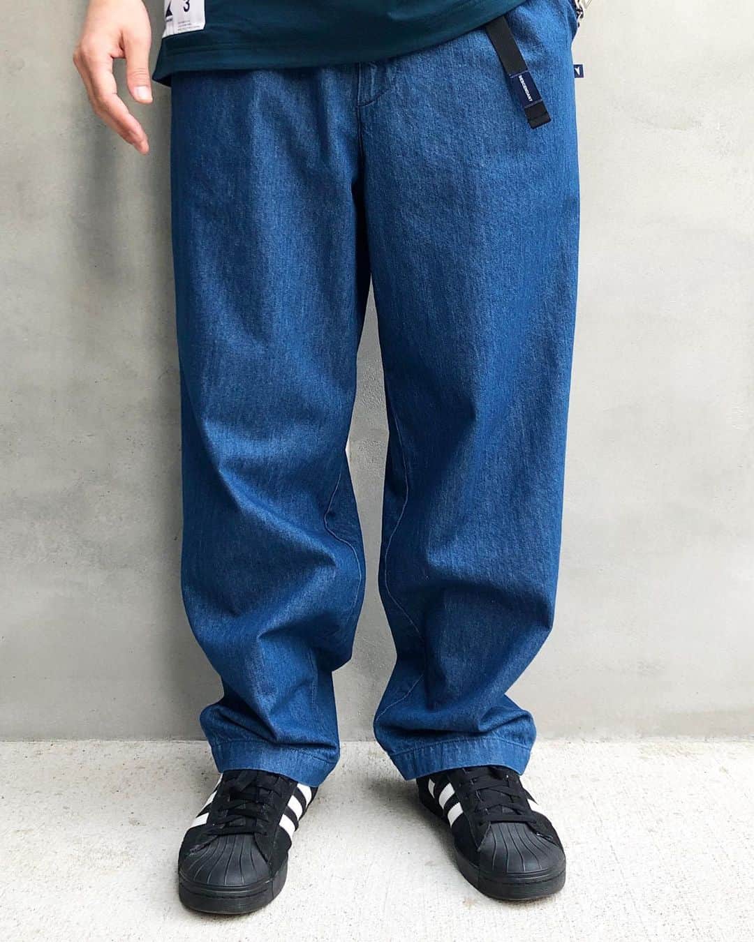 Thenatures Nollyさんのインスタグラム写真 - (Thenatures NollyInstagram)「. DESCENDANT/CLASP DENIM TROUSERS . . @nollyandthenatures . #tottori #鳥取県 #鳥取市 #川端 . #DESCENDANT #DCDT」4月24日 12時06分 - nollyandthenatures