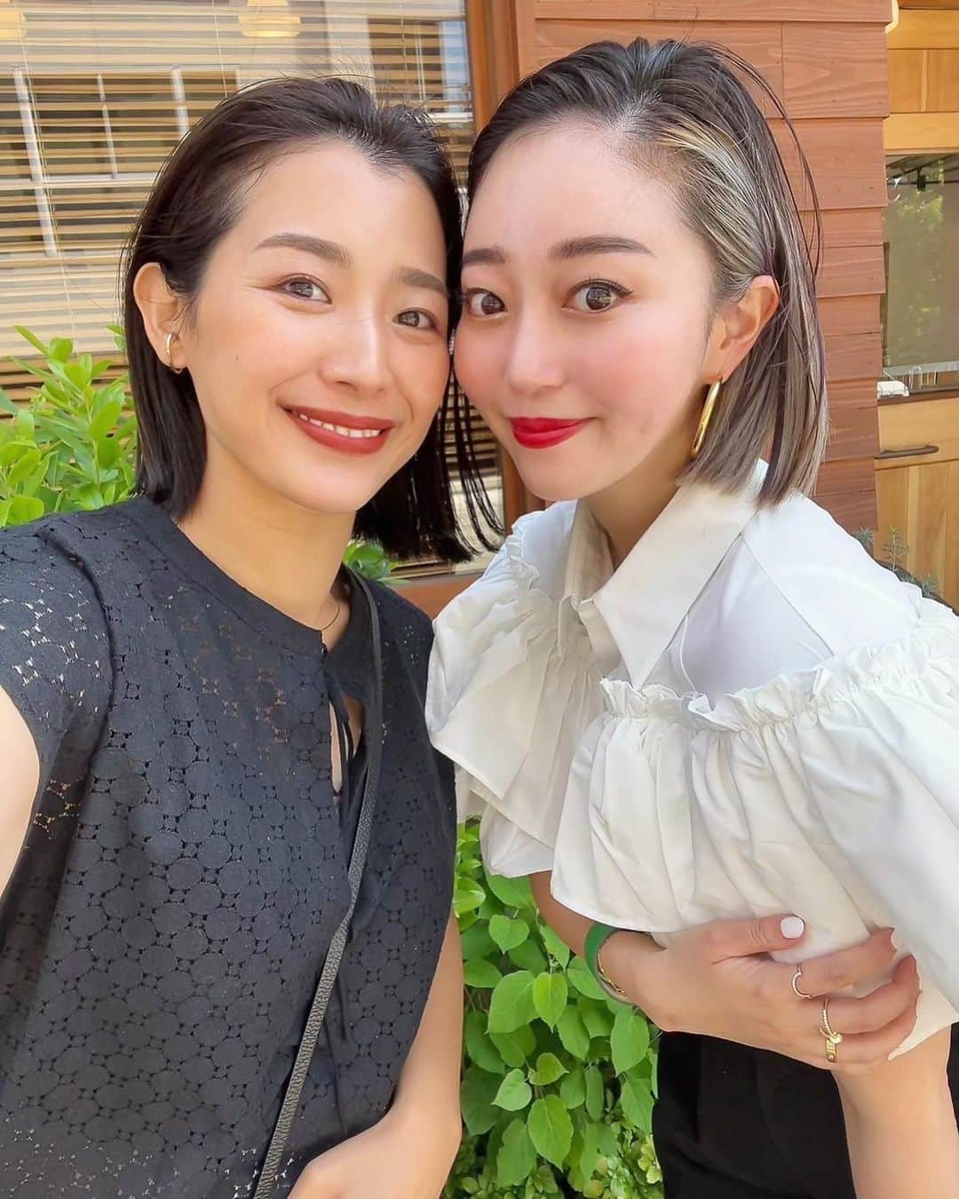 梅谷安里さんのインスタグラム写真 - (梅谷安里Instagram)「Maiがあげてたからわたしも🤍🤭 鹿児島に帰っていきはった寂しい😢 次会えるのは夏かな🌴 昔は旅行行ったりずっと一緒にいたような 可愛い妹らぶ💕 #あんまい #また旅行したいなぁ🌴」5月8日 22時49分 - anriworld