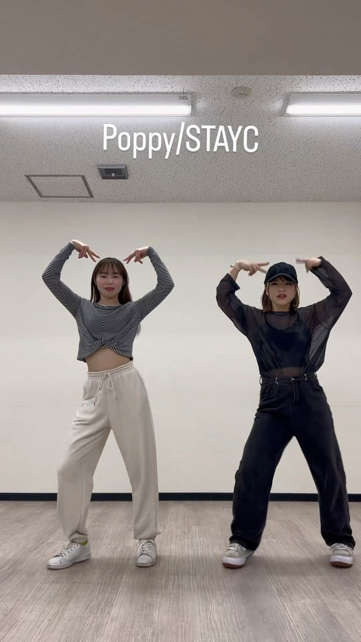 仙石來夢のインスタグラム：「#stayc #poppy #踊ってみた  #dance #Kpop #reels #♡ #follow #20230508 #松竹芸能」