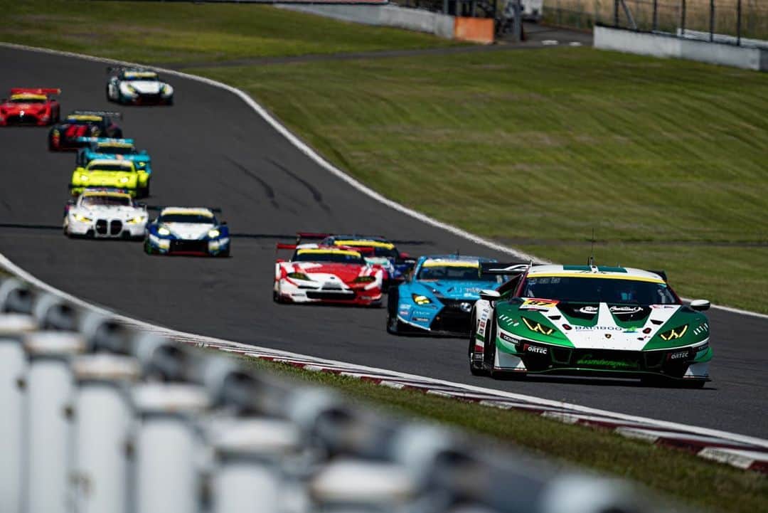 松浦孝亮さんのインスタグラム写真 - (松浦孝亮Instagram)「More photos from Rd.2 Fuji  #supergt #lamborghini #lamborghinihuracangt3  #jloc」5月8日 23時26分 - ko_matsuura