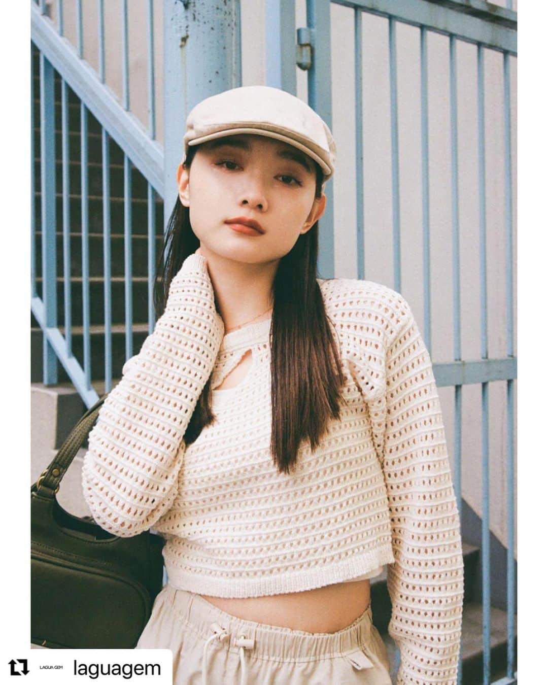 新野尾七奈のインスタグラム：「Thank you @laguagem 🖤🖤🤍  #Repost @laguagem with @use.repost ・・・ ㅤㅤㅤㅤㅤㅤㅤㅤㅤㅤㅤㅤㅤ 23SS STREET SNAP Vol.1  NANA SHINNOO ( @nanagirl7 ) MODEL：157cm ㅤㅤㅤㅤㅤㅤㅤㅤㅤㅤㅤㅤㅤ photographer @asmnbok 📸 —————————————————— ♦️HOLE MESH HOLE KNIT No.510GSM70-1710 BLK,GREIGE,WHT ¥6,600 (tax in)  ♦️INNER CUP CAMI No.510GSM80-2350 T.GRY,WHT,BLK ¥3,300 (tax in) ㅤㅤㅤㅤㅤㅤㅤㅤㅤㅤㅤㅤㅤ ♦️POCKET NYLON SHORT PANTS No.510GSM31-1650 IVOY,D/KHA,BLK ¥7,150 (tax in) ㅤㅤㅤㅤㅤㅤㅤㅤㅤㅤㅤㅤㅤ ♦️VINTAGE LIKE HAND BAG No.510GSM55-1590 BLK,KHA ¥6,050 (tax in) ㅤㅤㅤㅤㅤㅤㅤㅤㅤㅤㅤㅤㅤ ♦️BELTED LACE UP BOOTS No.510GSM55-0880 L/BEG,BLK ¥16,500 (tax in) ㅤㅤㅤㅤㅤㅤㅤㅤㅤㅤㅤㅤㅤ ♦️SIDE BELT HUNTING HAT No.510GSZ56-1850 BEG,L/BLK ¥6,050 (tax in) ※5月末発売予定 —————————————————— #LAGUAGEM #ラグアジェム #LAGUA_SNAP」
