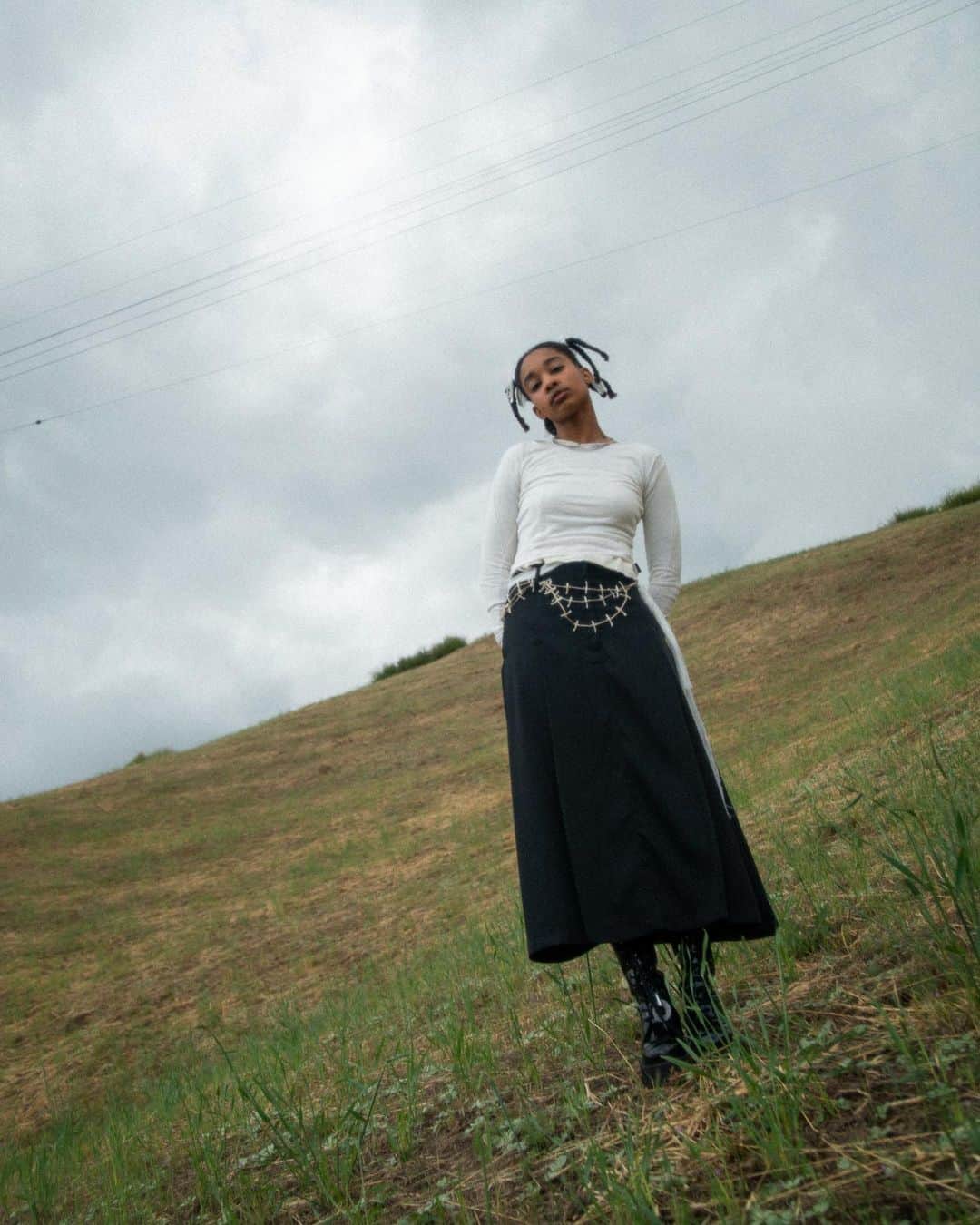 UNIFのインスタグラム：「Mizuki Skirts restocked! ᵒⁿ @earthto.jay ꩜ ✶」
