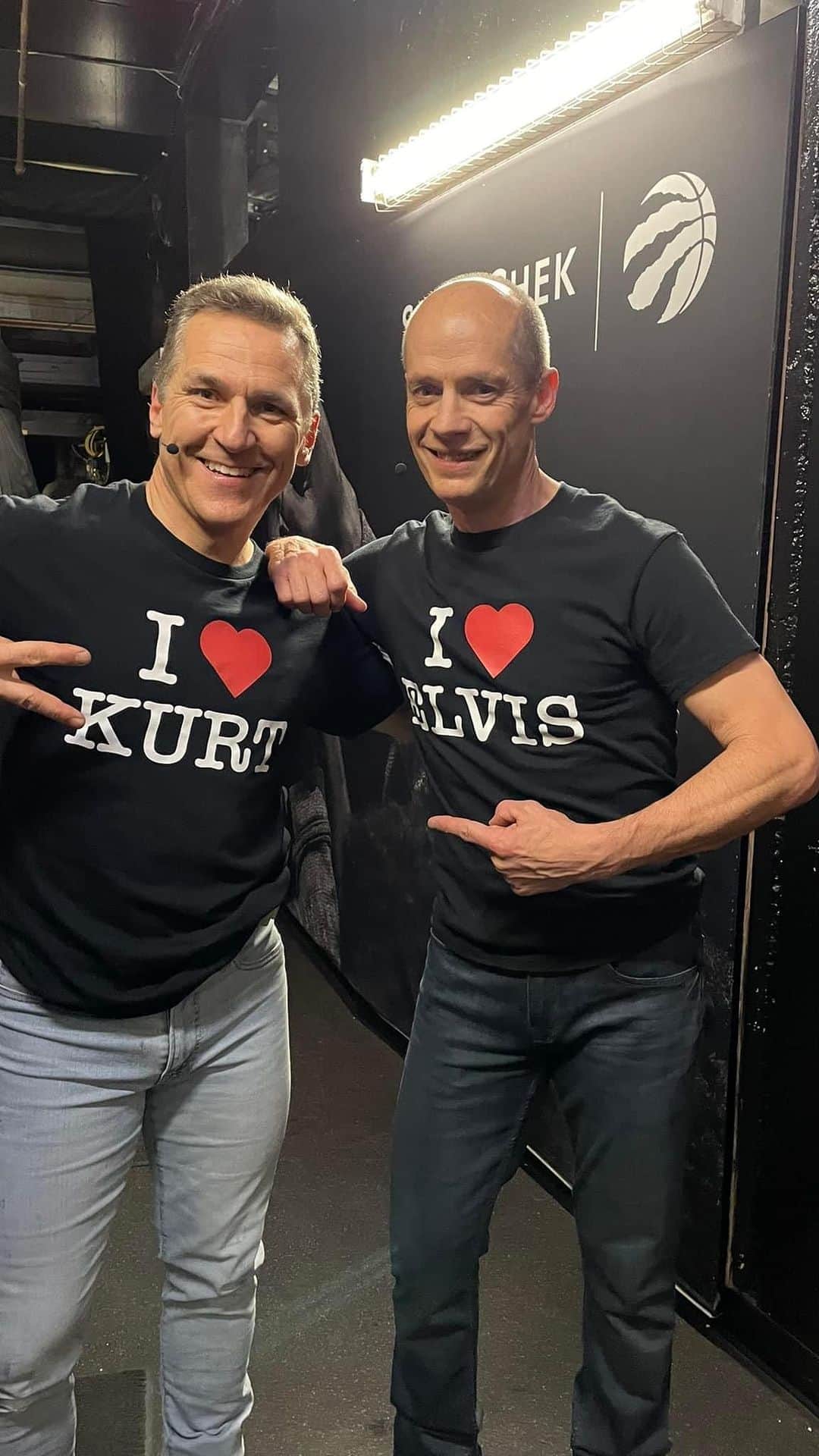 エルビス・ストイコのインスタグラム：「@starsonice 2023, Origins Part 1 of 2 ⠀ Thank you for a great show! ⠀ @elvistojko  @kb.on.ice  @pchan31  @pipergilles  @pauldpoirier  @sk8erkeeg  @maddieschizas  @alexa_knierim  @brandon_f1992  @chockolate02  @evan_bates  @55satoko  @loenahendrickx  @jasonbskates  @lissastarr  ⠀ #figureskating @feelingmathieucaron #starsonicecanada #legends #entertainment #thestojkoway @j_butt」