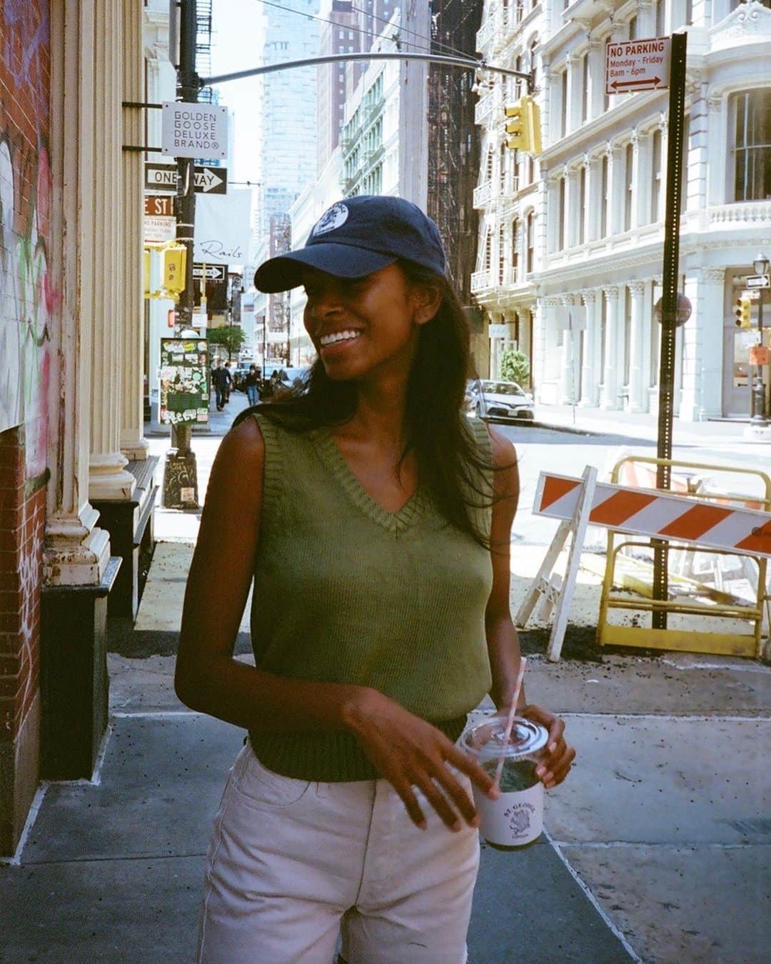 ブランディメルビルのインスタグラム：「St. George Coffee & Bakery is opening in New York! We’re hiring at the West Village location. Apply by email at jobs@stgeorgecoffee.com」