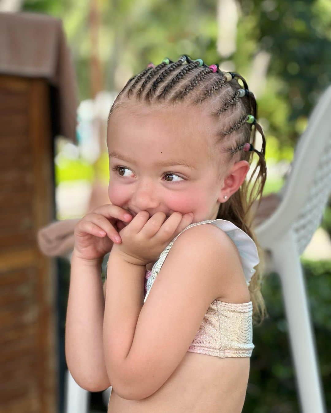 ジェイミー・レイさんのインスタグラム写真 - (ジェイミー・レイInstagram)「She’s an island girl ☀️   #vacaymode #islandgirl #braided」5月9日 4時20分 - jamieraelawrence