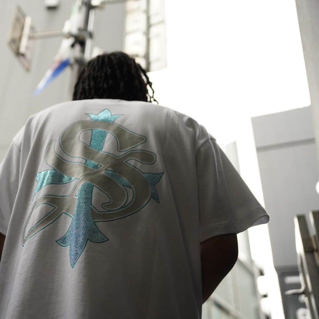 L.H.Pのインスタグラム：「@supplier_official   exclusive “Rhinestone Cross Tee”  -release date- 2023.04.28.fri @lhp_nagoya_parco  and All our stores  Pre-order available @lhp_onlinestore  ________________ #supplier#lhp」