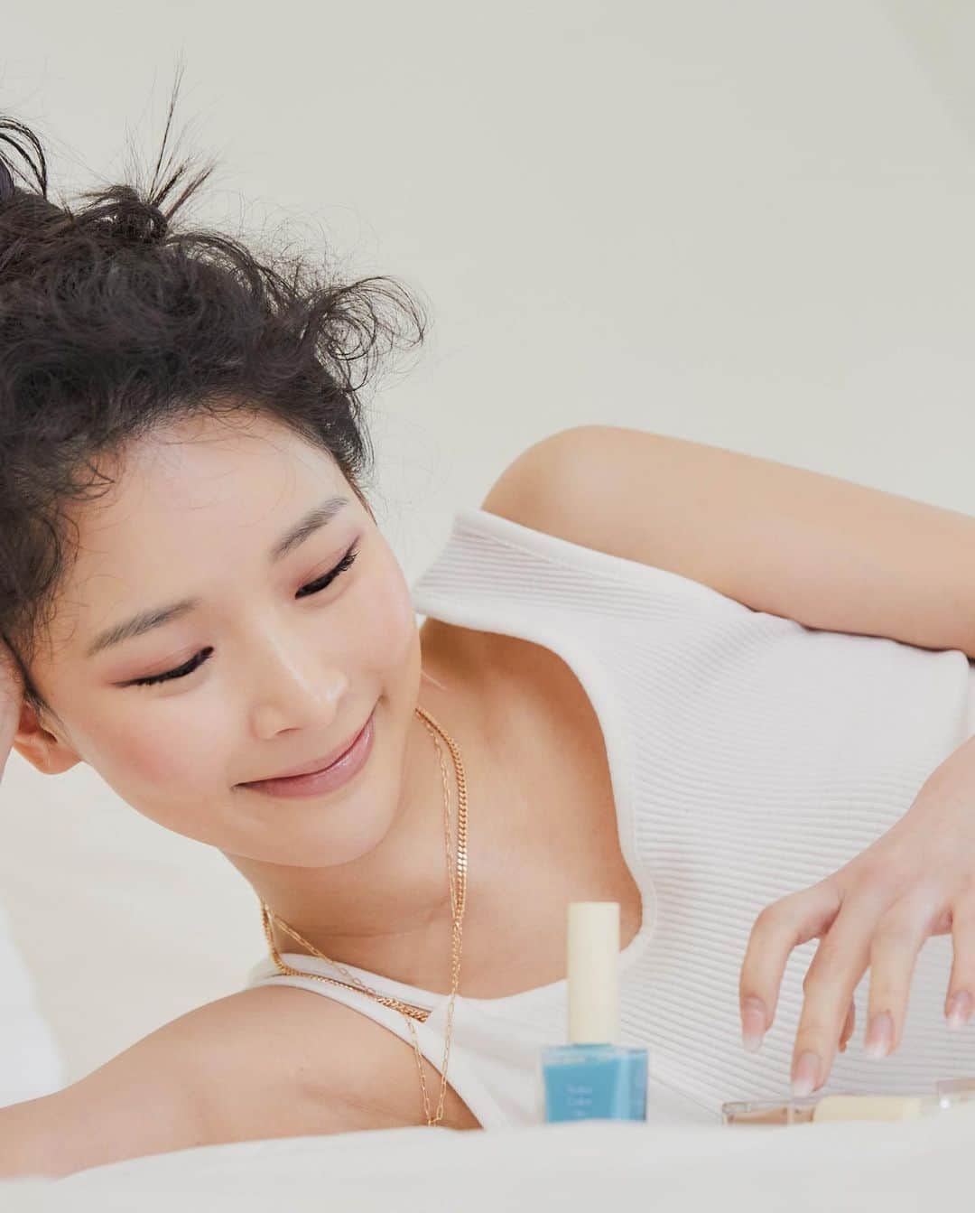 ミチさんのインスタグラム写真 - (ミチInstagram)「お知らせです🌼この度nugu Beautyのオープニングキャンペーンのモデルに就任させて頂きました♡ わたしも大好きな韓国コスメがたくさんでおすすめです🌼チェックしてみてくださいね♡ @nugu__official」4月24日 21時54分 - mi0306chi