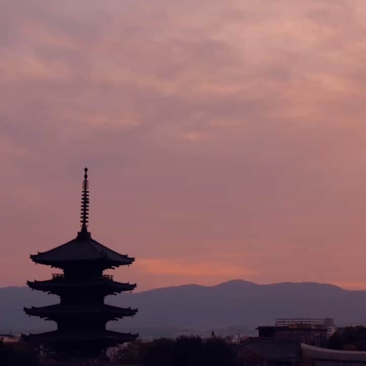 ダブルツリーbyヒルトン那覇首里城のインスタグラム：「Coming soon… ＠doubletree.kyotohigashiyama   #DoubleTreeByHiltonKyotoHigashiyama  #DTKyotoHigashiyama  #hiltonhotels  #Kyoto  #kyotohotels  #kyotojapan  #japantravel  #京都 #京都旅行  #ホテル求人 #高級ホテル」