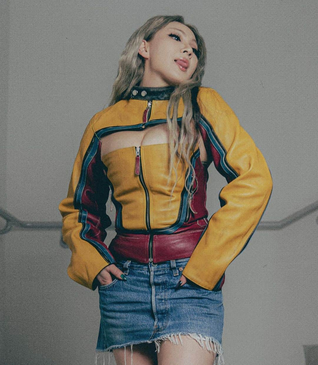 CL さんのインスタグラム写真 - (CL Instagram)「Hey ya」4月24日 15時01分 - chaelincl