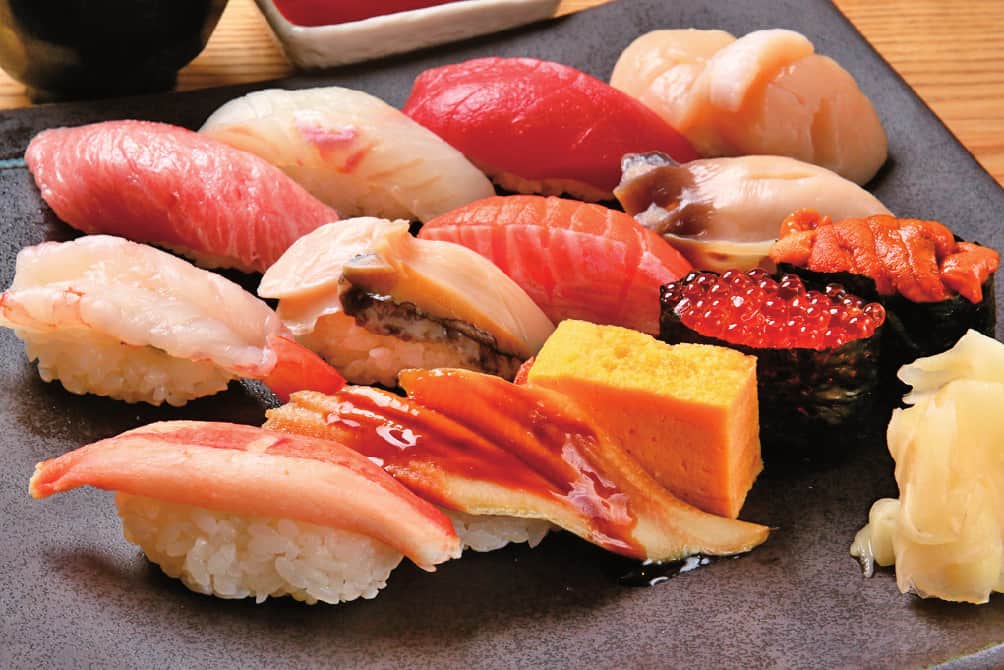 北海道じゃらん【公式】さんのインスタグラム写真 - (北海道じゃらん【公式】Instagram)「道内各地の絶対食べたい一品！  本日の#1日1得 ネタは 「北海道の必食グルメ～寿司＆回転寿司～」  やっぱり食べたい北海道のお寿司。 ネタがとにかく新鮮な上、丼ものや一品料理も豊富。  写真は 1枚目旭川市「#小西鮨」 2枚目旭川市「#鮨処朧月」 3枚目小樽市「#積丹料理ふじ鮨小樽店」 4枚目ニセコ町「#寿し処寿都魚一心」 5枚目古平町「#ふるびら味処新家寿司」 6枚目余市町「#回転寿司余市番屋」 7枚目函館市「#回転寿司函館まるかつ水産本店」 8枚目函館市「#グルメ回転寿司函太郎宇賀浦本店」  詳しい情報はじゃらんで旅する♪北海道2023　P68～をチェック！  #北海道じゃらん #じゃらん #じゃらんで旅する北海道2023 #北海道 #1日1得 #お得 #グルメ #北海道海鮮 #寿司 #回転寿司 #北海道寿司 #北海道回転寿司 #北海道グルメ #japan #hokkaido #北海道旅行」4月24日 15時46分 - hokkaido_jalan