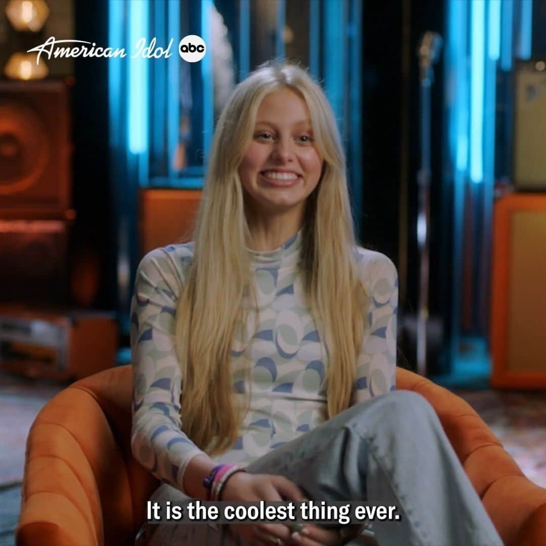 American Idolのインスタグラム：「For the first time this season we go LIVE! Tune in to #AmericanIdol TONIGHT at 8/7c on ABC and Stream on Hulu.」
