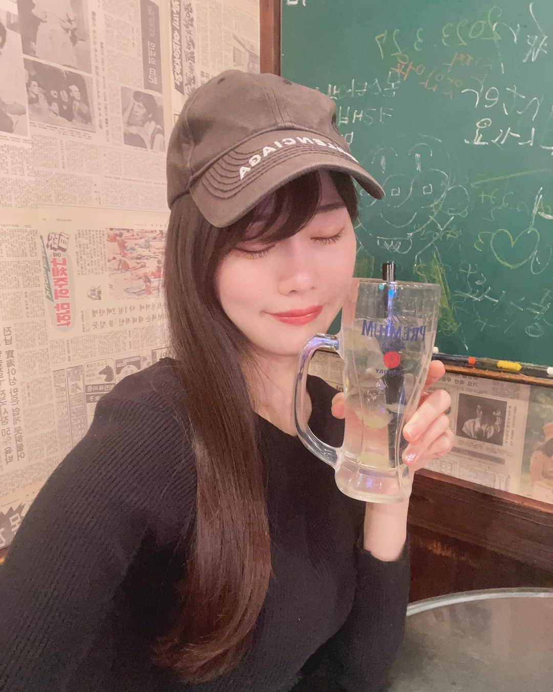 桃里れあさんのインスタグラム写真 - (桃里れあInstagram)「新大久保のカントンの思い出  @kantonnoomoide_official でランチ🍽💕  さすがカントンの思い出さんでお昼のピーク過ぎてても並んでた！ でも回転は早めで比較的早く店内に入れます🫶  おすすめは海鮮チヂミ🦐💕 さつまいもクリームチーズボールも甘くてデザート代わりに食べました😋  #カントンの思い出 #韓国料理屋 #新大久保韓国料理 #新大久保ランチ #新大久保ディナー PR #しのくぼ #韓国料理大好き #グルメ女子」4月24日 16時31分 - rea_momosato