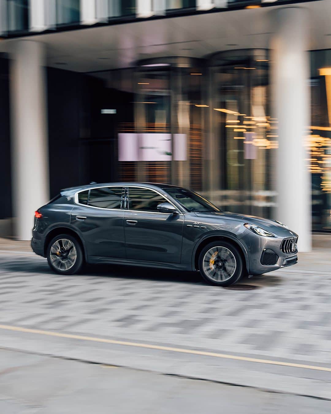 Maserati Japan | マセラティ ジャパンのインスタグラム：「PROVA MASERATI / Grecale - Japan Tour 2023 - 2023年7月16日（日）まで開催中  この度グレカーレを体感いただける機会をご用意いたしました。 PROVA MASERATI / Grecale - Japan Tour 2023 - と題して、全国正規ディーラーにて試乗会を実施中。Grecale（グレカーレ）をご体感いただける、またと無い機会になります。  今週の実施スケジュール： 4/27（木）〜4/30（日）　 マセラティ 江東、マセラティ つくば  https://www.maserati.com/jp/ja/shopping-tools/maserati-grecale-japan-tour-2023  #Maserati #マセラティ #MaseratiJapan #マセラティジャパン #Grecale #グレカーレ #EverydayExceptional」