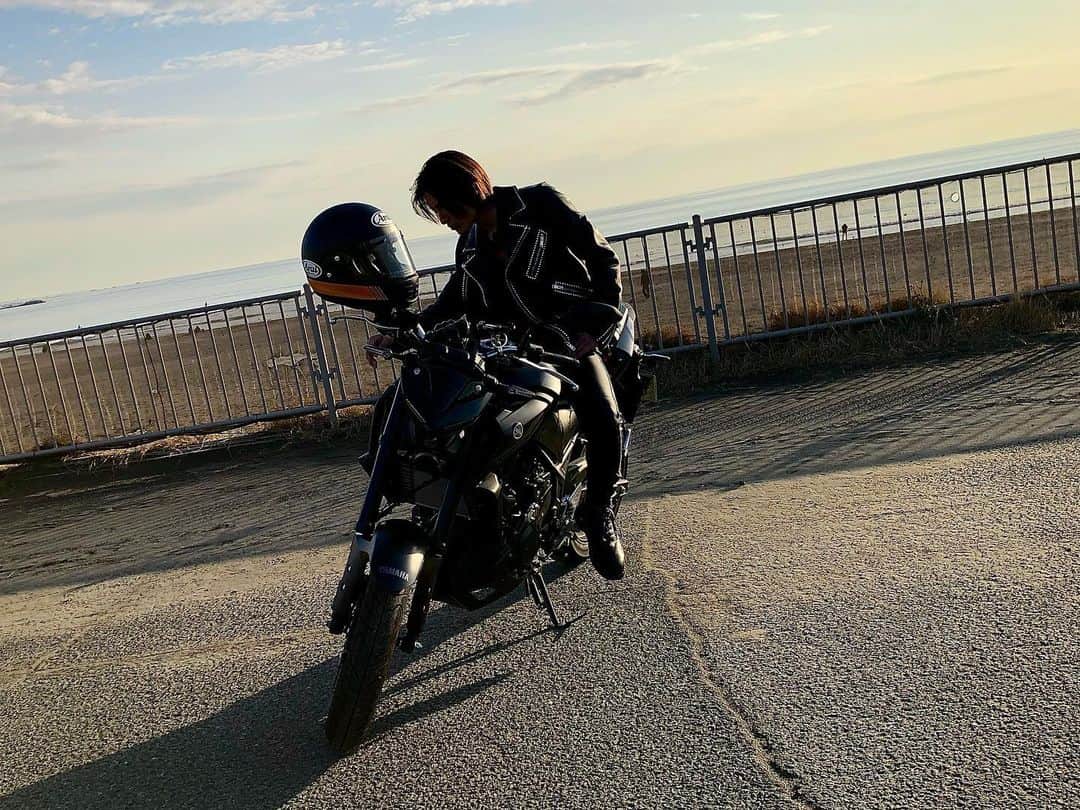 のインスタグラム：「落ち着いたら遠出しよう。  #武子直輝」