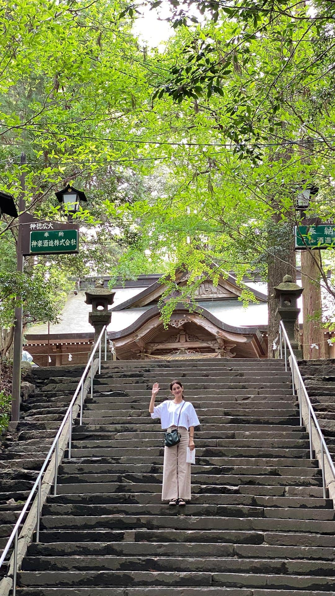 ブレンダのインスタグラム：「Jet lag edits… and because I just can’t get enough.  I will be reminiscing about this recent trip to Japan for a very long time 💙💙💙」