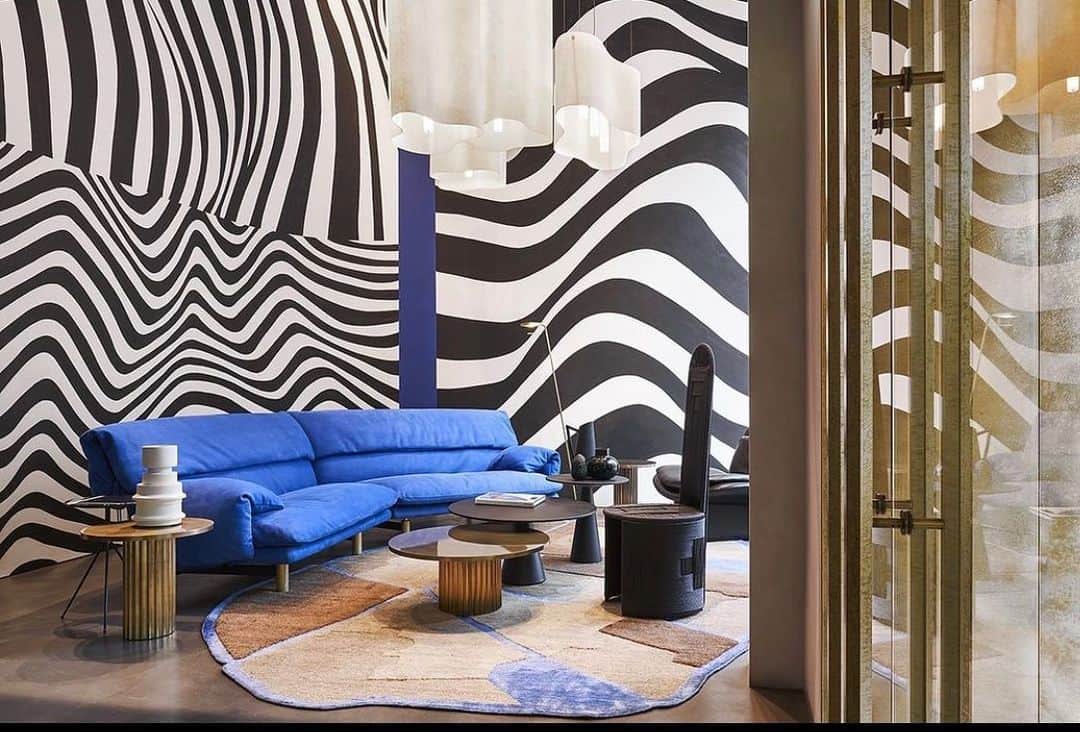 のインスタグラム：「Milano Salone2023 New Collection  Sofa:Jo Design:Draga& Aurel  【 Baxter Tokyo 】 東京都港区南青山4-18-16 フォレストヒルズ WESTWING B1F Tel：03-5413-8913　Mail：info@omobito.jp Store : 11:00～18:00 (※水曜日のみ事前予約制)  . . .  #baxtercinema #baxtermadeinitaly #baxter #baxterjapan #baxtertokyo #leather #interior #interiordesign #interiorstyling #furniture #lifestyle #バクスター #バクスタージャパン #バクスター東京 #イタリア家具 #インテリア #インテリアデザイン #レイアウト #ライフスタイル #家具 #照明 #ソファ #チェア #テーブル #ベッド #リビング #レザー #ヌバック #表参道 #南青山」