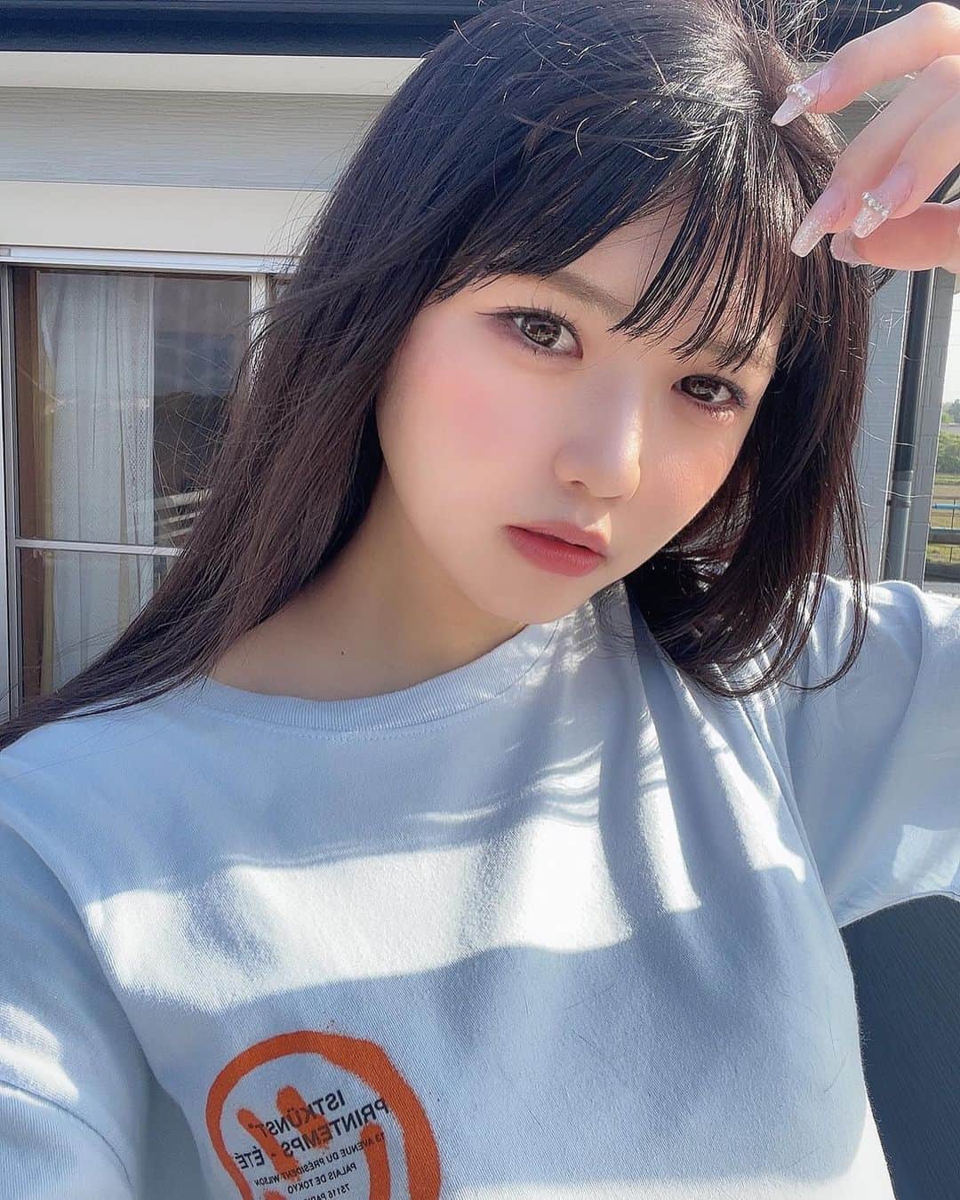 月愛きららのインスタグラム：「きららの目の先は田んぼだらけ🌾  でも実家はそれがいいんだー  #アイドル #03」