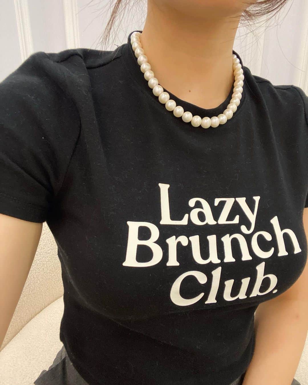 GYEON SEOさんのインスタグラム写真 - (GYEON SEOInstagram)「_* wanna join my lazy brunch club 🐶🖤 . . @oou.memo」4月24日 19時05分 - queengyeon