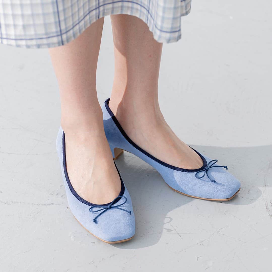 kumikyokuさんのインスタグラム写真 - (kumikyokuInstagram)「組曲から新レーベル "Kumikyoku Shoes"が登場！ 　 見た目の可愛さだけではない、 搭載機能にもこだわったバレエパンプスです。 　 　 SHOES： ［SEW1NZ0742］¥10,990（税込） 　 　 #kumikyoku#onwardcrosset#組曲#クミキョク#オンワード樫山#オンワードクローゼット#組曲シューズ#バレエパンプス#春カラー#シーズンカラー」4月24日 19時24分 - kumikyoku_jp