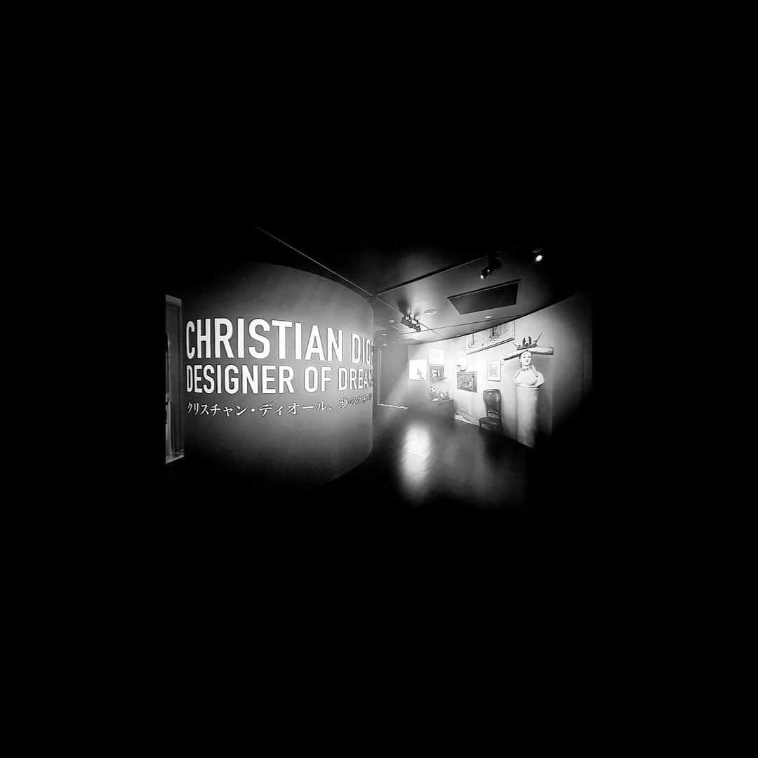 堀場美希さんのインスタグラム写真 - (堀場美希Instagram)「💎👗💐 #クリスチャンディオール夢のクチュリエ展  #クリスチャンディオール  #ChristianDior #夢のクチュリエ展 #DesignerofDreams #Expositions」4月24日 19時27分 - miki_horiba212