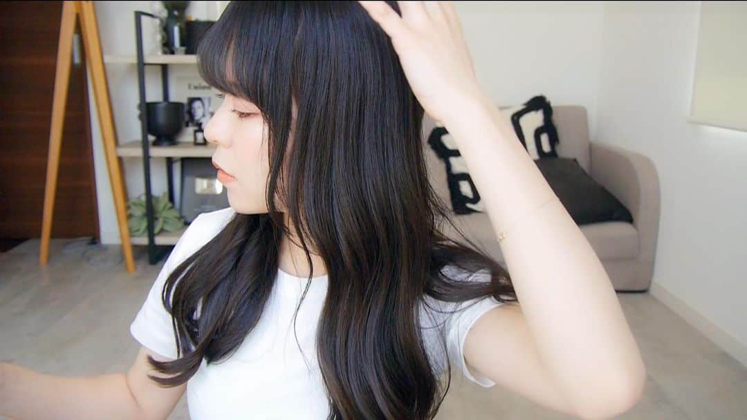 橋本奈実のインスタグラム：「ひっさしぶりに、 髪の毛の巻き方動画だしてます🫶✨」