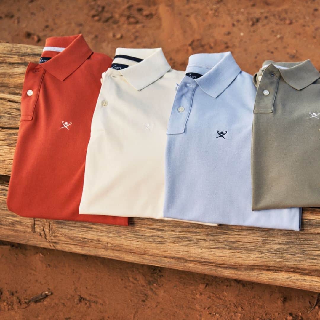 のインスタグラム：「Discover a selection of timeless polos in a range of colours.   Shop the SS23 collection.   #HowToHackett」