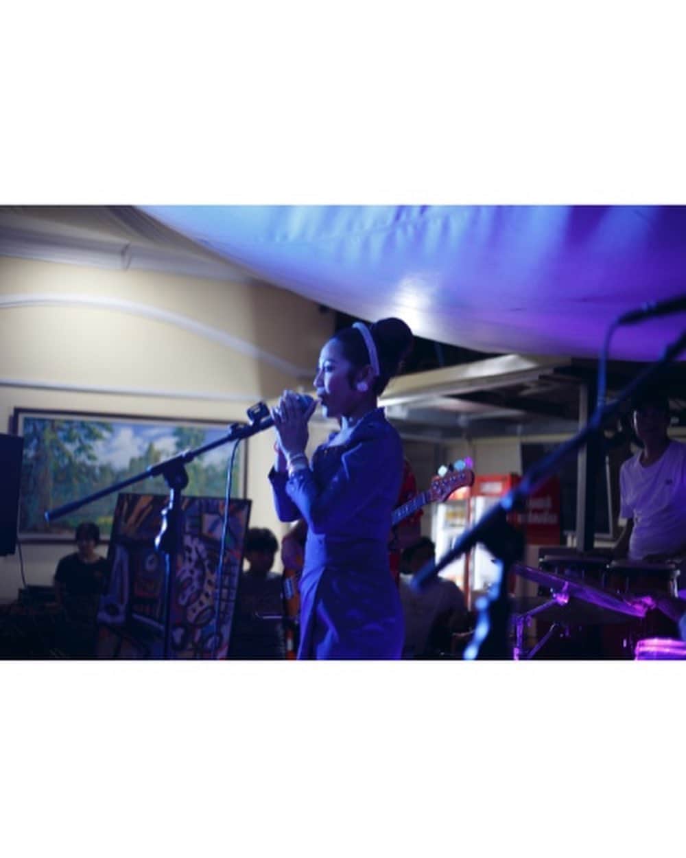 Shunsuke Miyatakeさんのインスタグラム写真 - (Shunsuke MiyatakeInstagram)「Some photos frowmthe @cambodianspaceproject live at Villa Grange on 1, April, Saturday night / The one and only Garage Fest 2023. ome photos from Cambodian Space Project live at Villa Grange on 1, April, Saturday night / The one and only Garage Fest 2023. I could even meet Makara for the first time in 5 years. He was growing up 🤩🙌🏻  Huge congrats to @spacemangram , all who joined the live and to all the bands and musicians for supporting this benefit concert for Fish Island Community Arts Centre and Salt Fields Trash Fashion touring show. It was a blast. So much cool 😎🙏🏻🔥」4月24日 20時16分 - casadetake