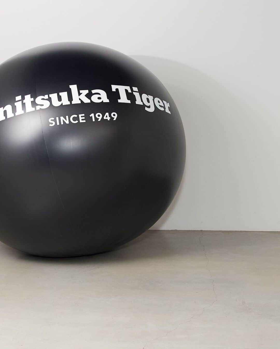Onitsuka Tigerのインスタグラム：「#OnitsukaTigerSS23 #OnitsukaTiger」