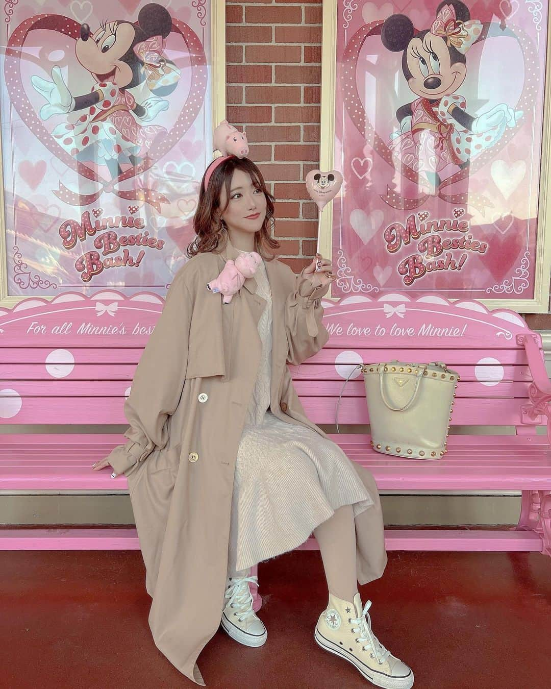 きいたんさんのインスタグラム写真 - (きいたんInstagram)「🏰🎀 ⁡ ⁡ ディズニー寒いし暖かい服で行って正解やった🌸 ⁡ ⁡ ⁡ ⁡ ⁡ ⁡ ⁡ ⁡ ⁡ ⁡ ⁡ ⁡ ⁡ ⁡ ⁡ #ディズニー #ディズニーリゾート #東京ディズニーリゾート #ディズニー写真部 #disney #disneyresort #instadisney #disneygram  #ディズニーランド #東京ディズニーシー #TDL #ディズニーグルメ #ディズニーコーデ　#トイストーリーハム　#hamm #トイストーリーバウンド #トイストーリー好きと繋がりたい #slinkydog #ディズニーカチューシャ #トイストーリーグッズ #トイストーリー好き」4月24日 21時07分 - k11_tan