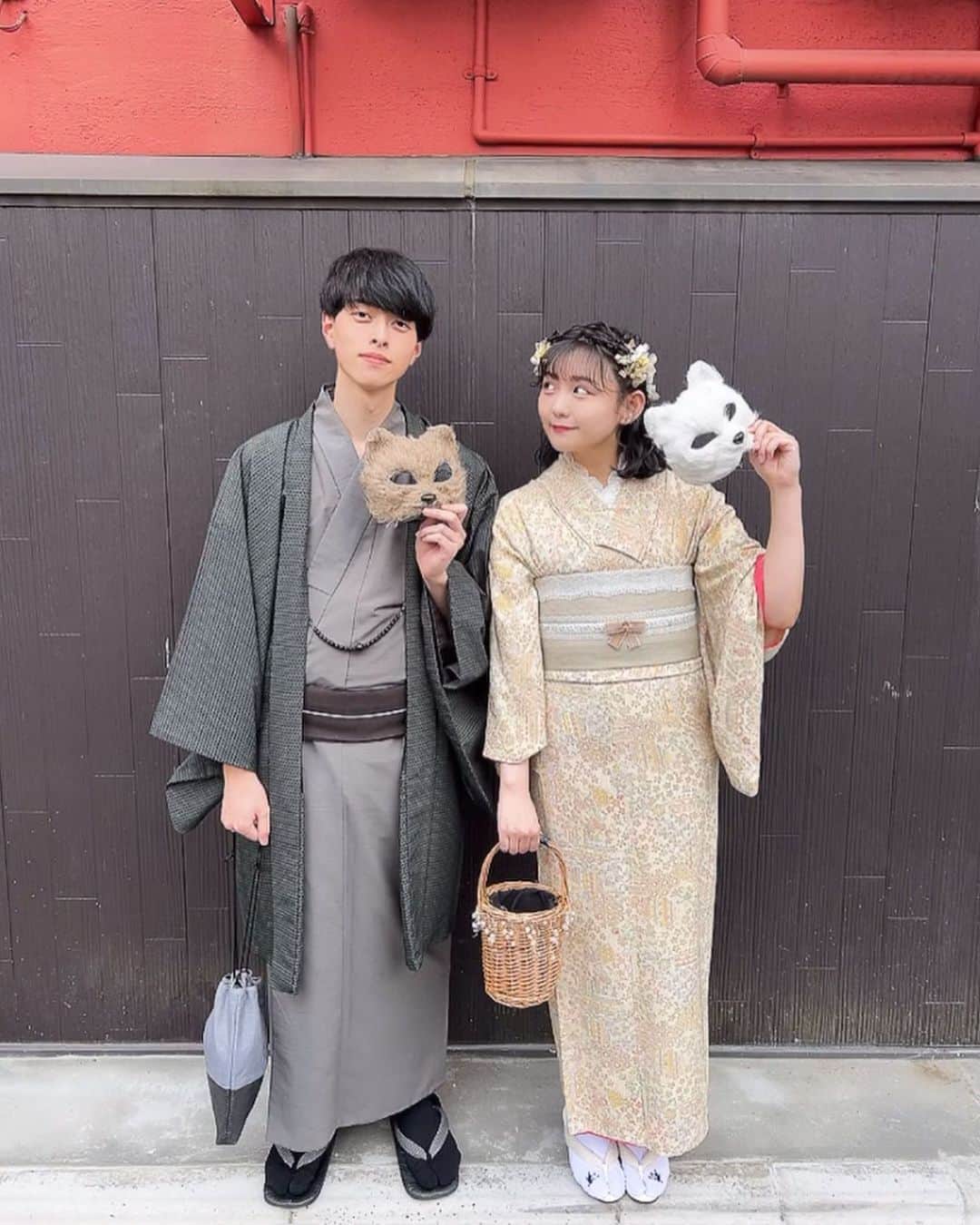 みさねのインスタグラム：「写真いっぱい🌼 前も後ろも横も全部可愛いです👘 ㅤ めちゃくちゃ楽しかった絶対また行く〜👼🏻💓 ㅤ 最後シュール🫡 ㅤㅤ 着物&ヘアアレンジ @kesatokyo_official  ㅤㅤㅤ #春メイク #メイク #レトロ着物 #着物 #着物レンタル #浴衣ヘア #着物ヘア #着物ヘアアレンジ #着物デート #自撮り #自撮り界隈 #自撮り女子 #ボブ #ボブアレンジ #浅草 #浅草カフェ #浅草食べ歩き #デートスポット」
