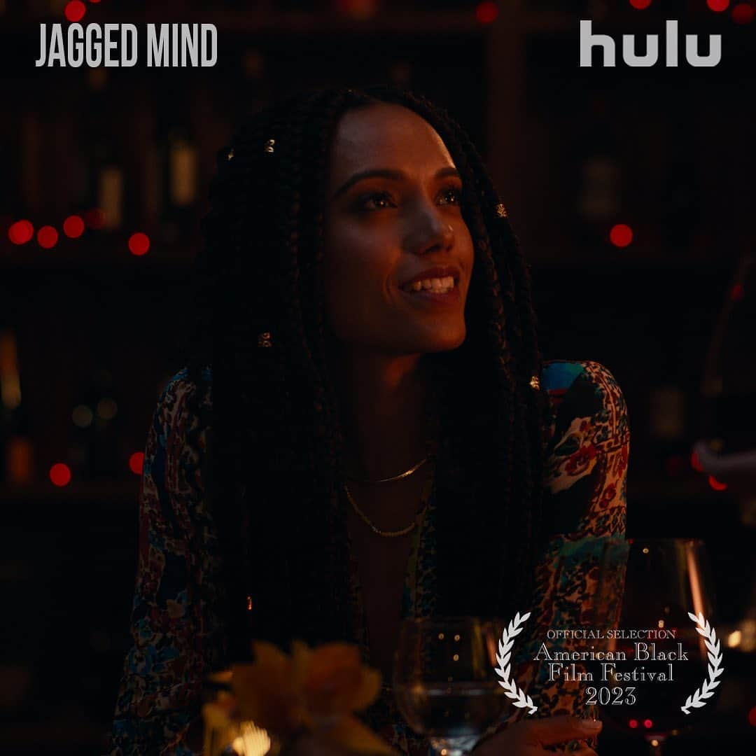 メイジー・リチャードソン・セラーズのインスタグラム：「Jagged Mind, coming soon.. 🩸 Premiering at @americanblackfilmfestival, and then on @hulu June 15 ✨ @20thdigital  Directed by @iamkelleykali  DP @rasa.partin」