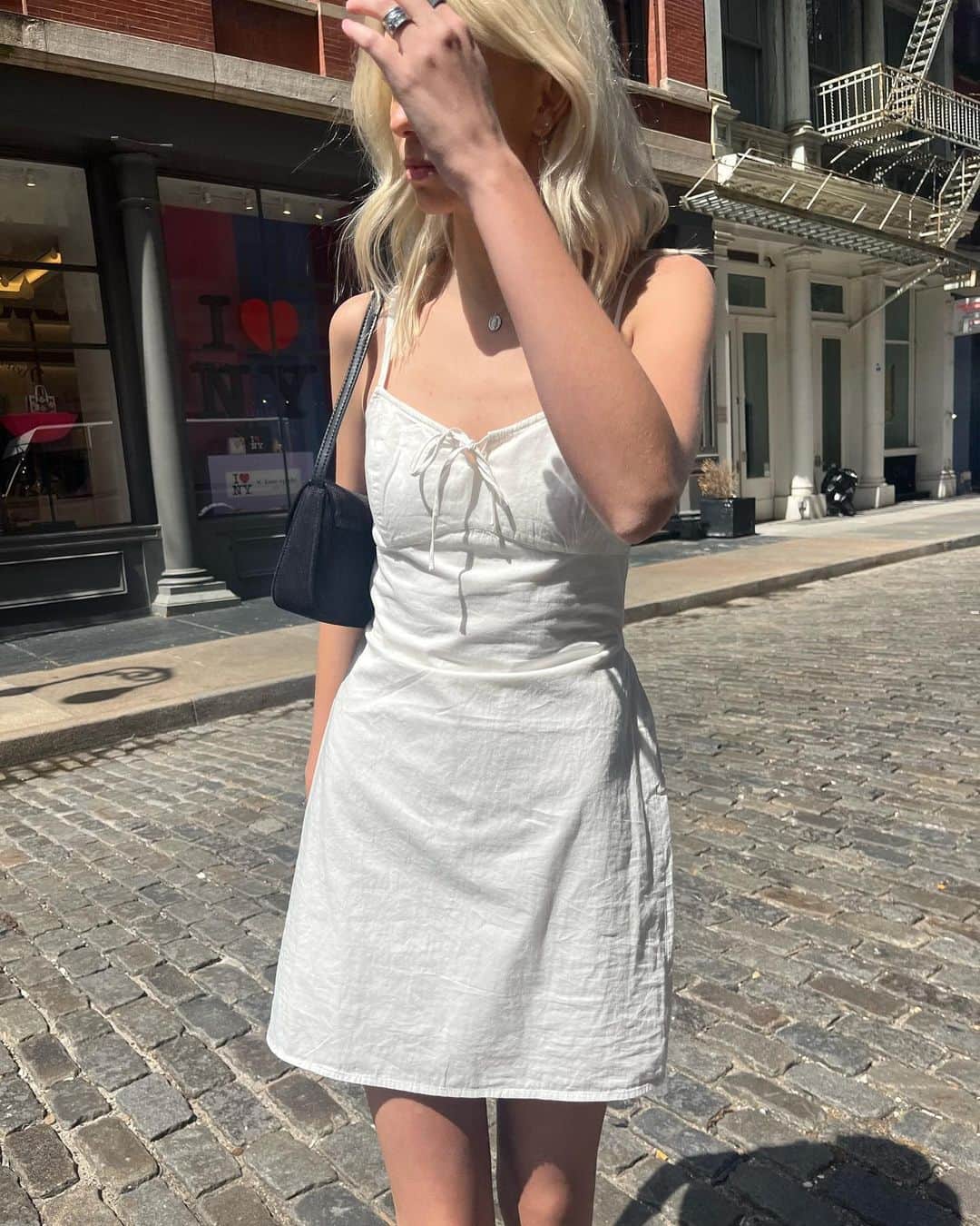 ブランディメルビルのインスタグラム：「#brandyusa」