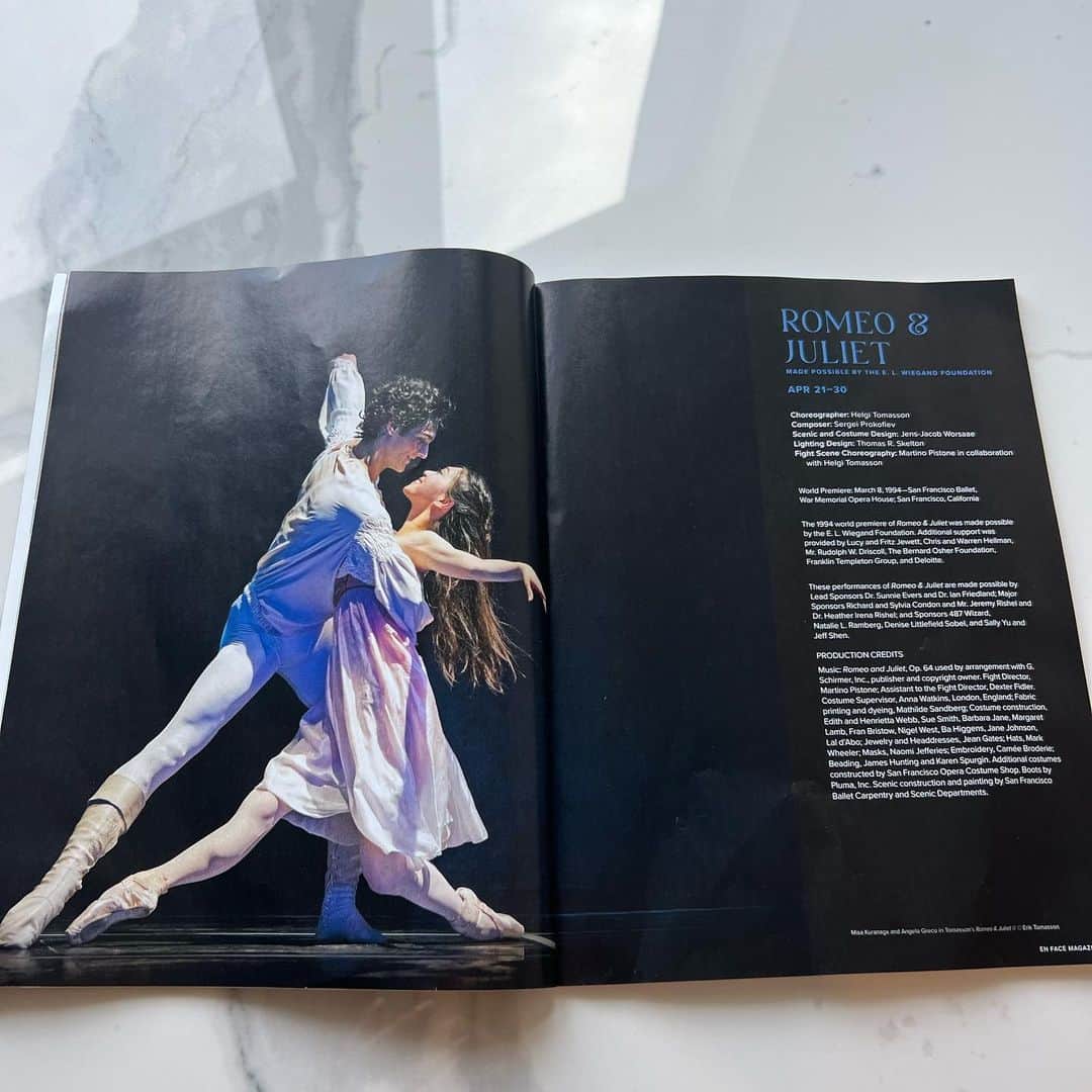 倉永美沙さんのインスタグラム写真 - (倉永美沙Instagram)「Romeo and Juliet playbill ♥️ So many beautiful photos by @e_tomasson   ロミオとジュリエットのプログラム。  #romeoandjuliet #juliet #playbill #program #photography #ballet #ballerina #ballerinalife #happy #happiness #dance #art #幸せ #バレエ #バレリーナ #stage #season」4月25日 7時25分 - misakuranaga