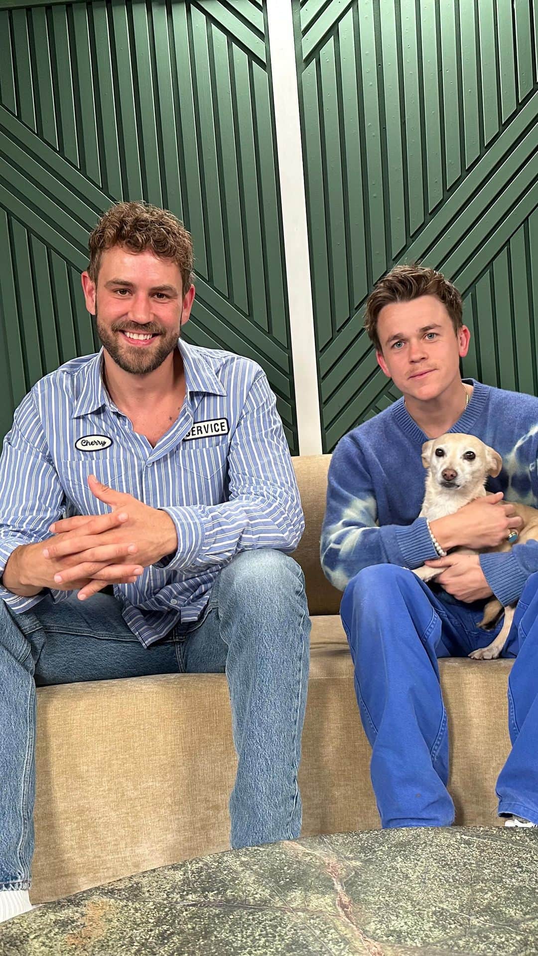 ニック・ビオールのインスタグラム：「Tomorrow! Vanderpump recap, Tea, and Love Is Blind law Suit, with @johnnylowe」