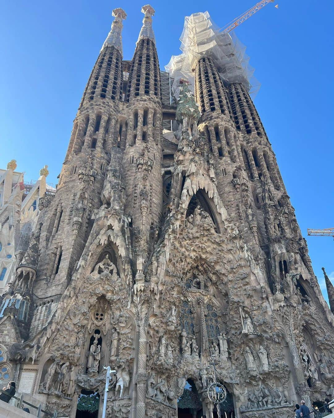 古都かなさんのインスタグラム写真 - (古都かなInstagram)「Spain🇪🇸Barcelona💃 Sagrada Família🏰💙 #spain #barcelona #sagradafamilia #trip  #時差投稿 #旅行行きたい✈️ 💕」4月25日 8時01分 - kanachanyaai