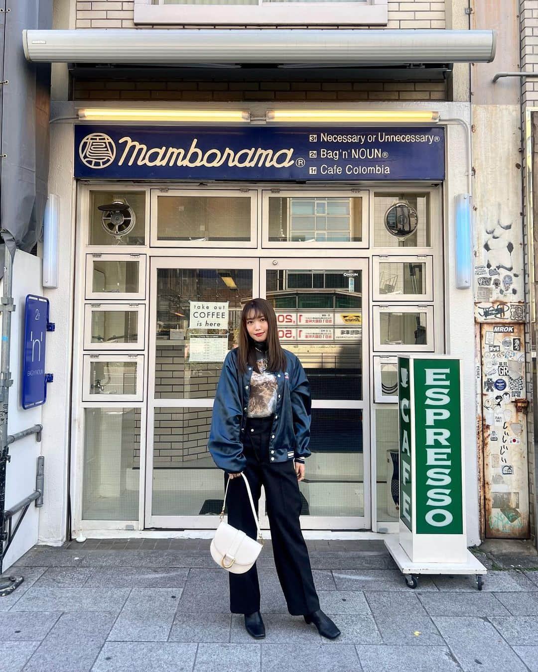 ののさんのインスタグラム写真 - (ののInstagram)「. 心斎橋のカフェ・コロンビアでアフォガードを注文☕️  店内、店外もお洒落だったな  🍨 先週クリニーク大阪心斎橋　@clinique.osakashinsaibashi でピコフラクショナルを受けてきたよ✨ 毛穴の開きやニキビ跡など、肌質改善に効果的✨  #ノーマルカメラ#クリニーク大阪心斎橋#ピコフラクショナル#美容#美容クリニック#大阪#心斎橋#大阪カフェ#大阪グルメ#大阪ランチ#心斎橋カフェ#心斎橋グルメ#心斎橋ランチ#カフェ#カフェ巡り#カフェ部#カフェ活#カフェ好きな人と繋がりたい #カフェコロンビア」4月25日 7時00分 - nonoko0309