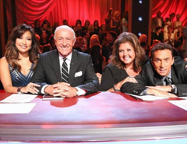 アビー・リー・ミラーさんのインスタグラム写真 - (アビー・リー・ミラーInstagram)「It was an honor to sit on the same judging Panel as this kind wonderful talented gentle-man. 🙏🏼❤️#dwts #rip #lengoodman #abbyleemiller #abbylee #dancingwiththestars #abbyleedancecompany」4月25日 0時03分 - therealabbylee