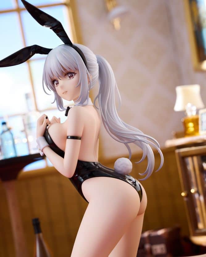 のインスタグラム：「As if this gorgeous bunny girl wasn't enough by herself, she also comes with a few fun bonuses! 😍  🛒 Check the link in our bio for this and more!   Product Name: CABA Illustration SEI Deluxe Edition 1/6 Scale Figure Illustrator: CABA Manufacturer: SHOWMON Specifications: Painted, non-articulated, 1/6 scale PVC & ABS figure with base Height (approx.): 20.8 cm | 8.2" Also Includes: ・Interchangeable legs with tights ・Accessories Bonuses: ・Shikishi (12 x 20 cm | 4.7" x 7.9") ・Hologram card (12 x 20 cm | 4.7" x 7.9")  #caba #sei #showmon #tokyootakumode #animefigure #figurecollection #anime #manga #toycollector #animemerch」