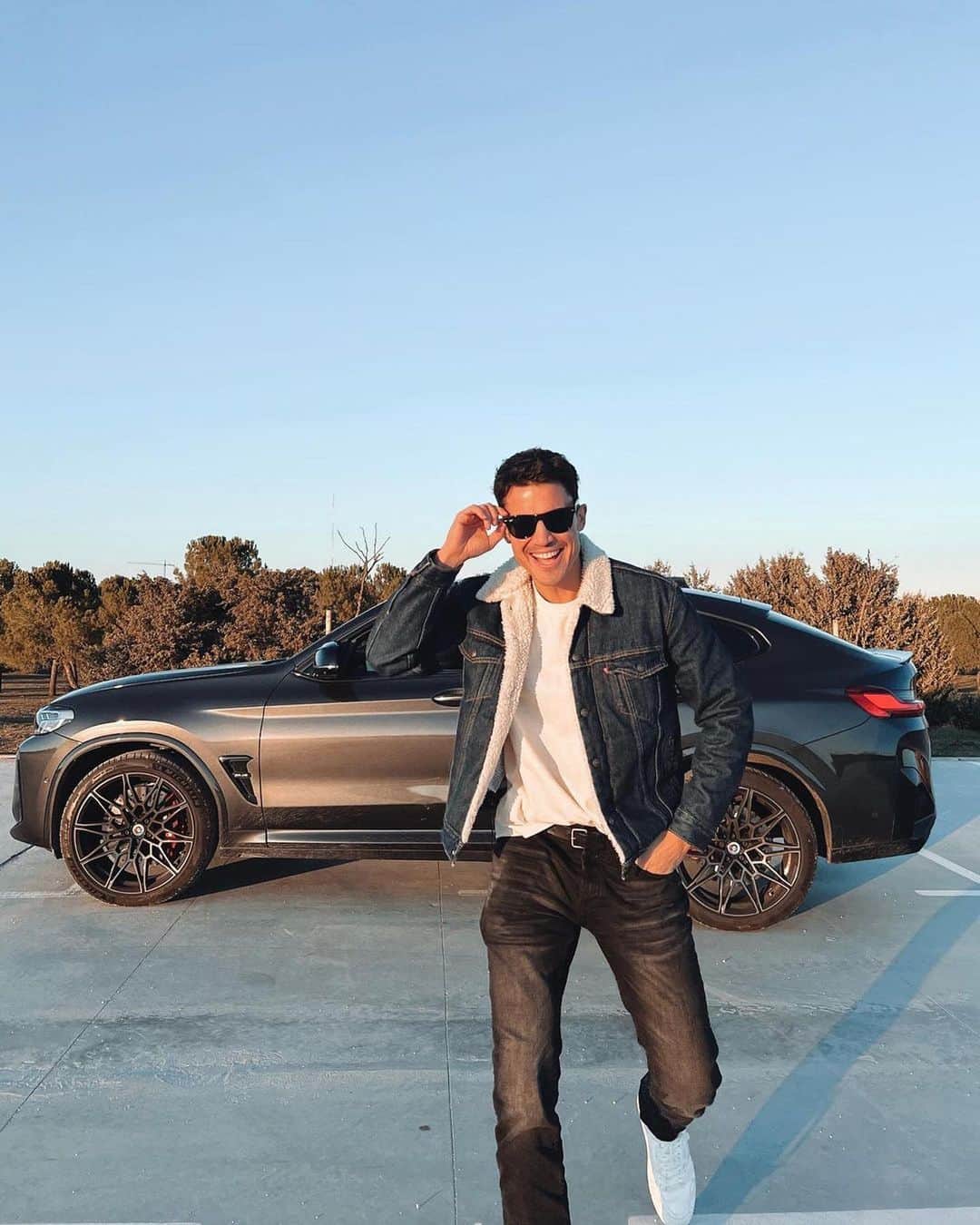 BMWのインスタグラム：「He's in his M era 😎 📸: @Alexgonzalezact #BMWRepost   The 2022 BMW X4 M. #THEX4M #BMW #X4M @BMWM」