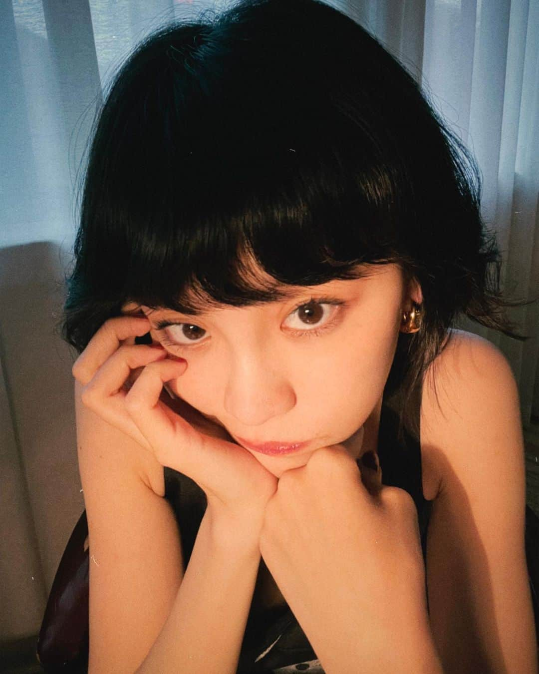 る鹿さんのインスタグラム写真 - (る鹿Instagram)「Curly hair don’t care 🧚‍♀️」4月25日 1時15分 - luluxinggg