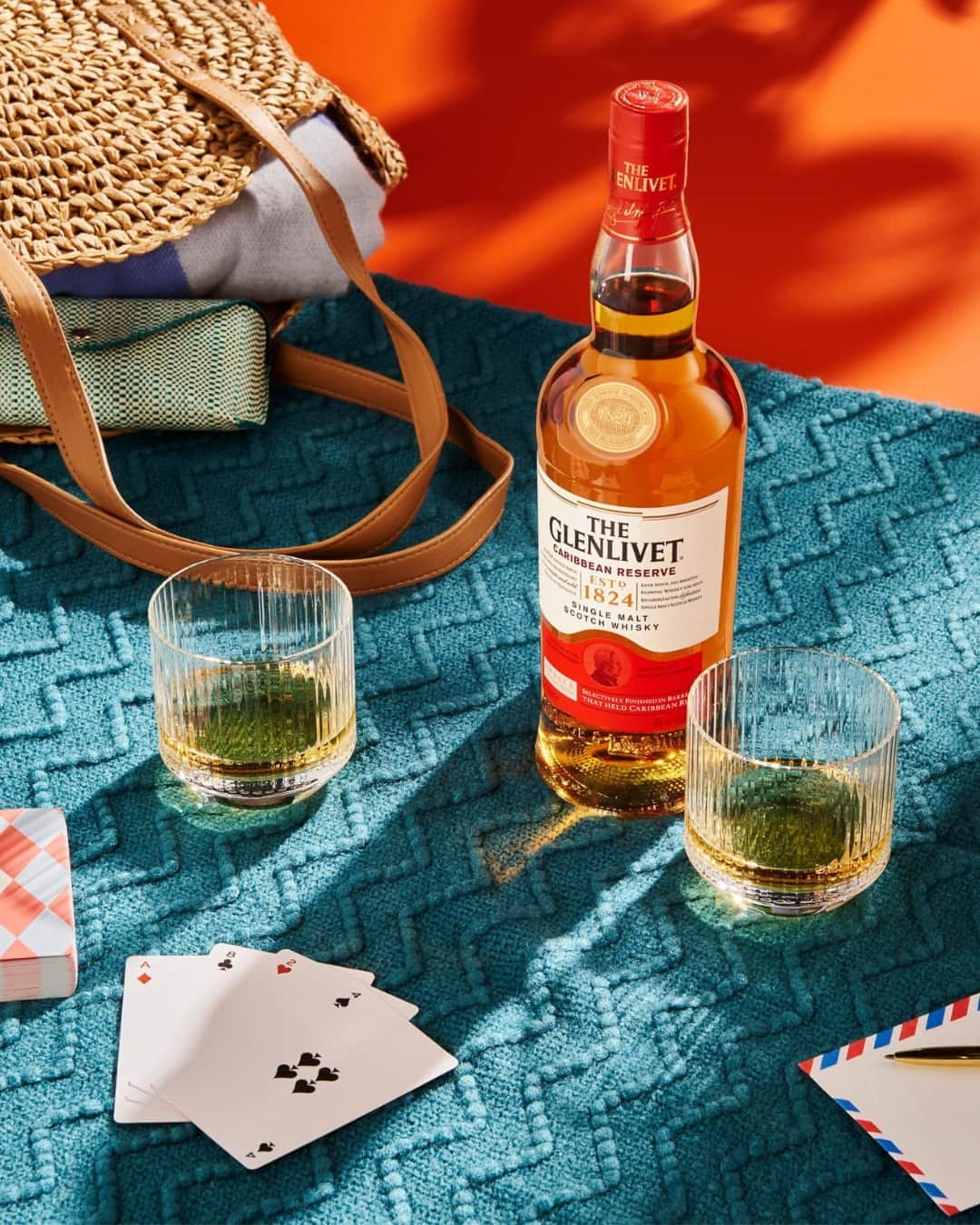 The Glenlivet USのインスタグラム：「Outdoor picnics are nice. Outdoor picnics with The Glenlivet Caribbean Reserve are nice and *neat*.  Whether you drink it straight or in a scotchtail, lean into sunshine season with a tropical twist on your favorite single malt scotch whisky.」