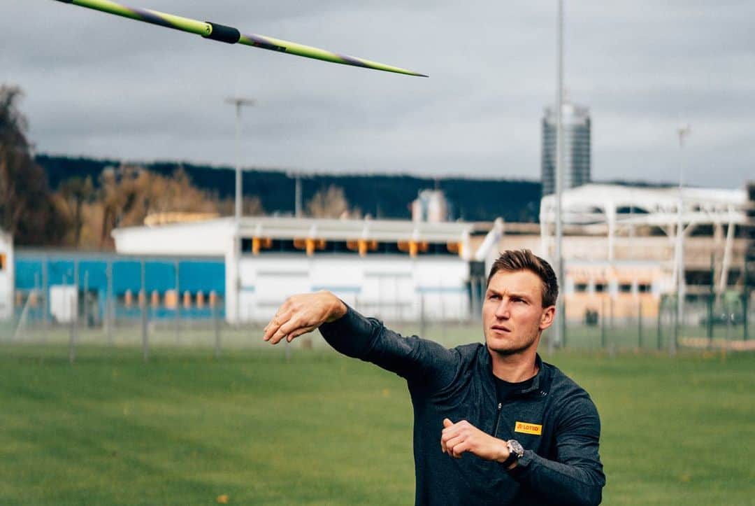 トーマス・レーラーのインスタグラム：「Focus. Speed is slowly increasing as stability of throws is definitely back on a nice technical level 📈 #javelin #jena #trackandfield #athletics」