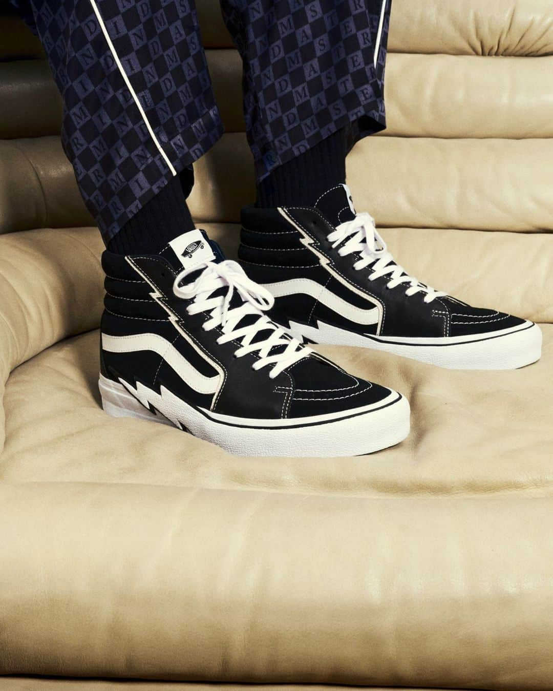 vansさんのインスタグラム写真 - (vansInstagram)「Vault by Vans and MASTERMIND WORLD reunite for a collection inspired by designer Masaaki Homma’s love for punk culture and style. Available April 28 on vans.com and at select Vault by Vans and MASTERMIND WORLD retail locations.」4月25日 2時00分 - vans